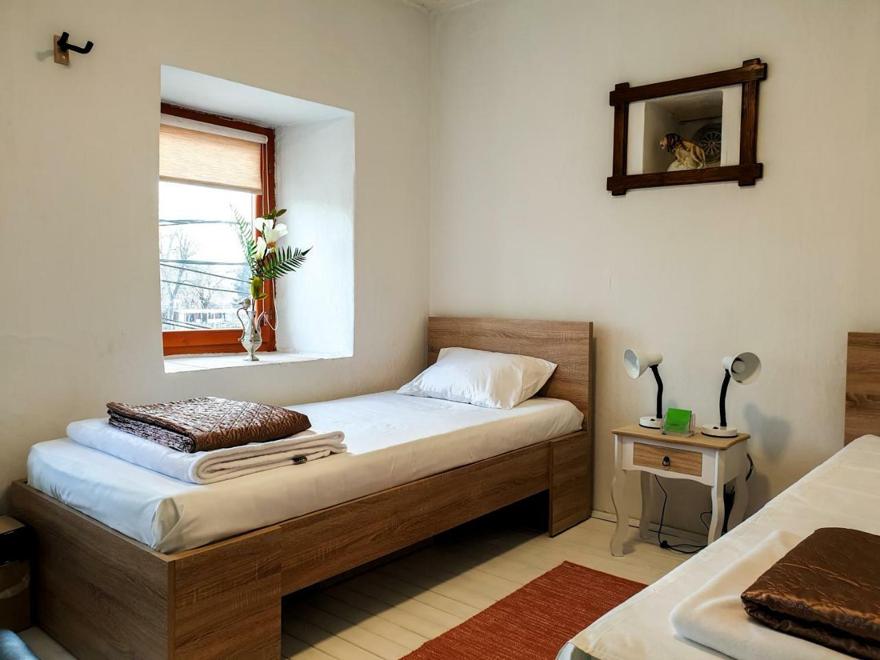 Kulla Dula Guesthouse Gjakova Екстер'єр фото