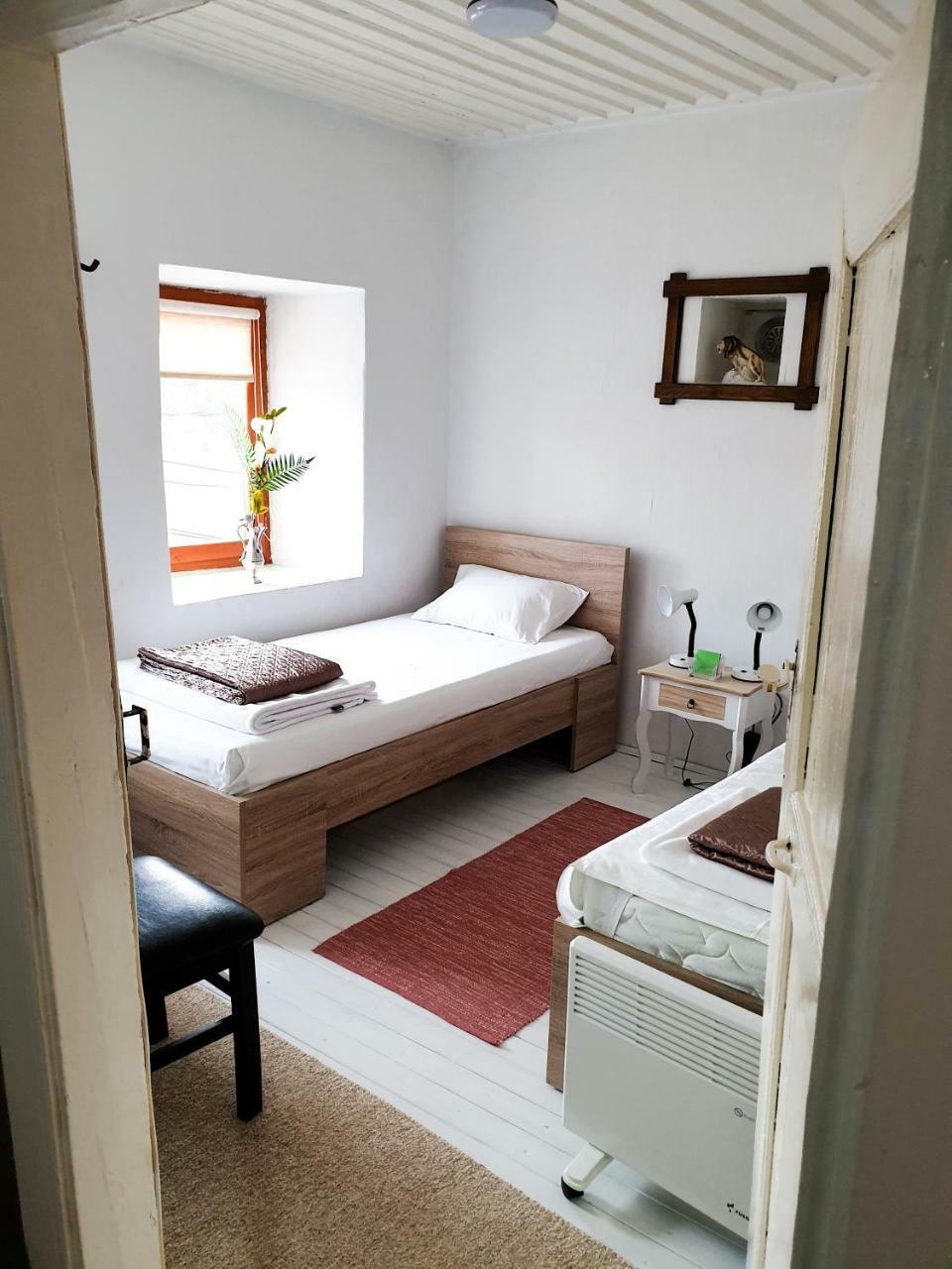 Kulla Dula Guesthouse Gjakova Екстер'єр фото
